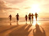 &laquo;&nbsp;Quittez la plage !&nbsp;&raquo;, Timothée&nbsp;Paton